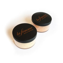 La Femme Velvet Touch Loose Powder