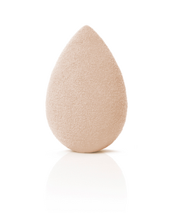 beautyblender® nude