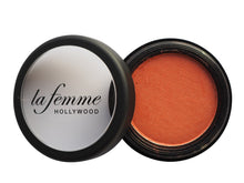 La Femme Blush on Rouge