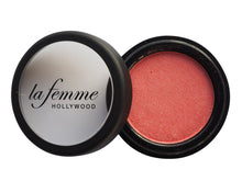 La Femme Blush on Rouge