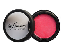 La Femme Blush on Rouge