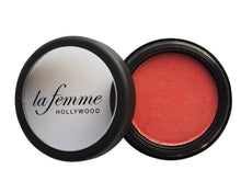 La Femme Blush on Rouge