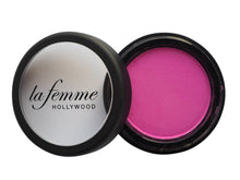 La Femme Blush on Rouge