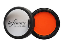 La Femme Blush on Rouge