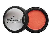 La Femme Blush on Rouge