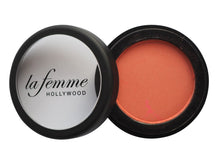 La Femme Blush on Rouge