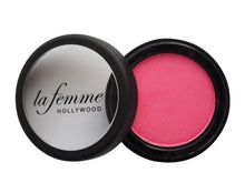 La Femme Blush on Rouge