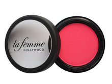 La Femme Blush on Rouge