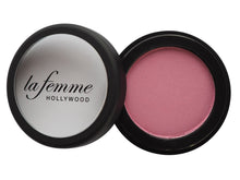 La Femme Blush on Rouge