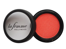 La Femme Blush on Rouge