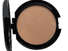 La Femme Pressed Face Powder