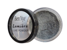 Ben Nye Lumiere Luxe Powder